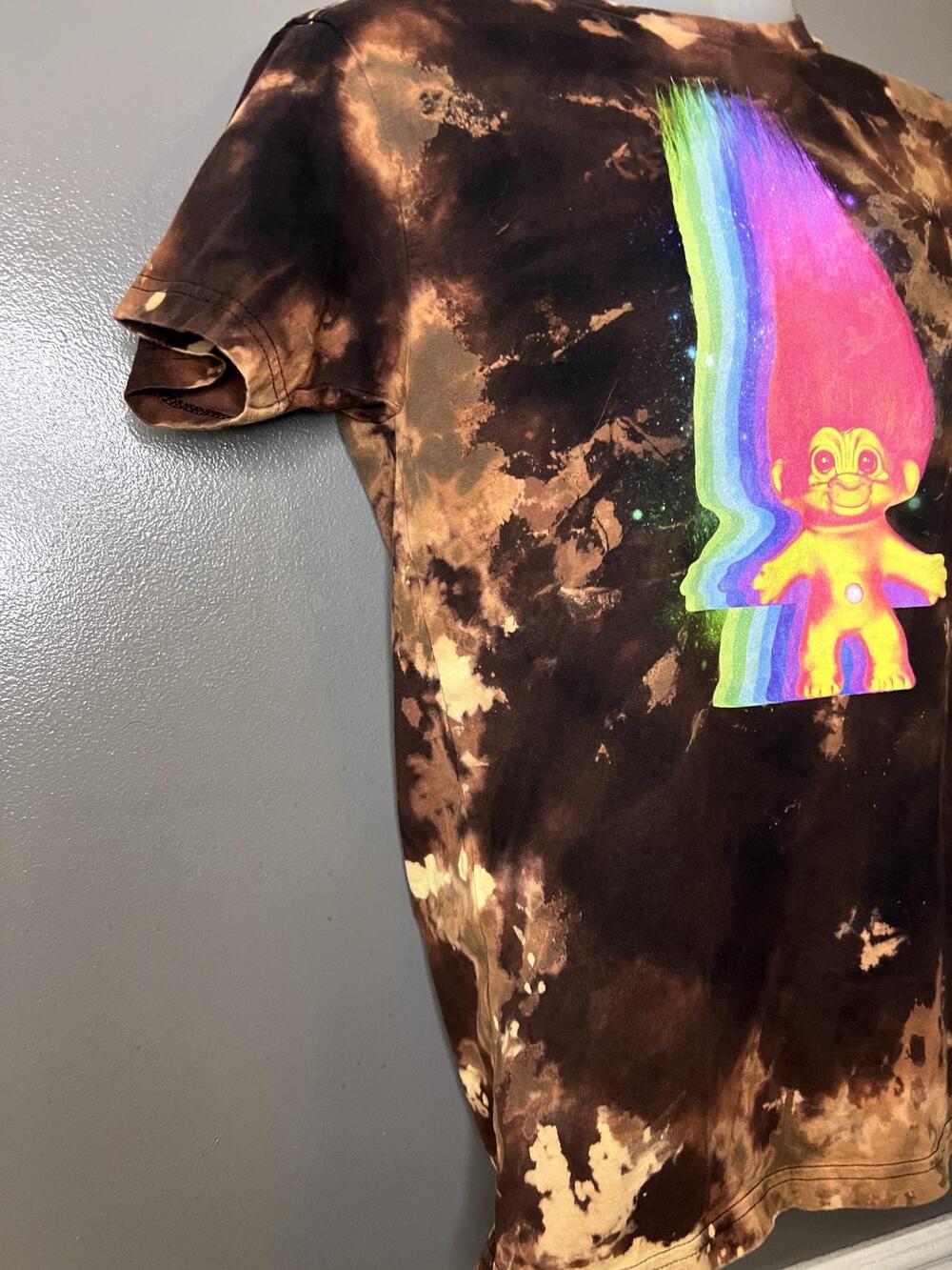 Good Luck Trolls Shirt Mens Small Brown Bleach Tie Dye Rainbow Graphic Tee - Picture 3 of 8